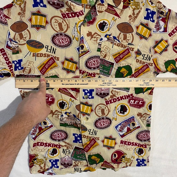 Vintage NFL Washington Redskins AOP Button Up Shirt Mens Large Tan Short Sleeve - Picture 5 of 7